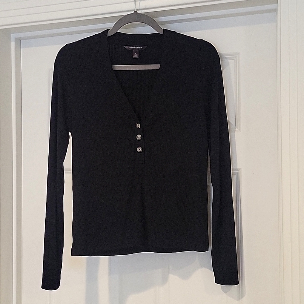 Banana Republic V-neck Ribbed Henley